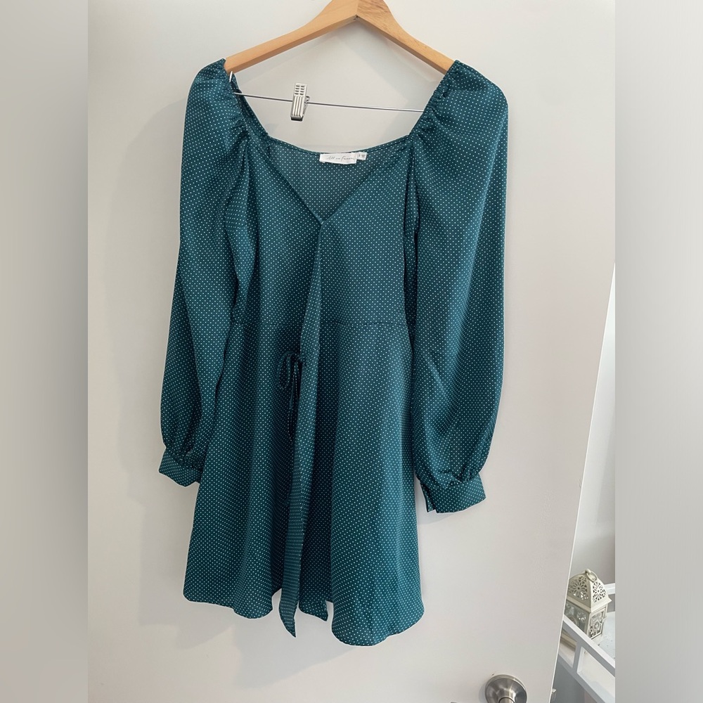 Long sleeve emerald dress
